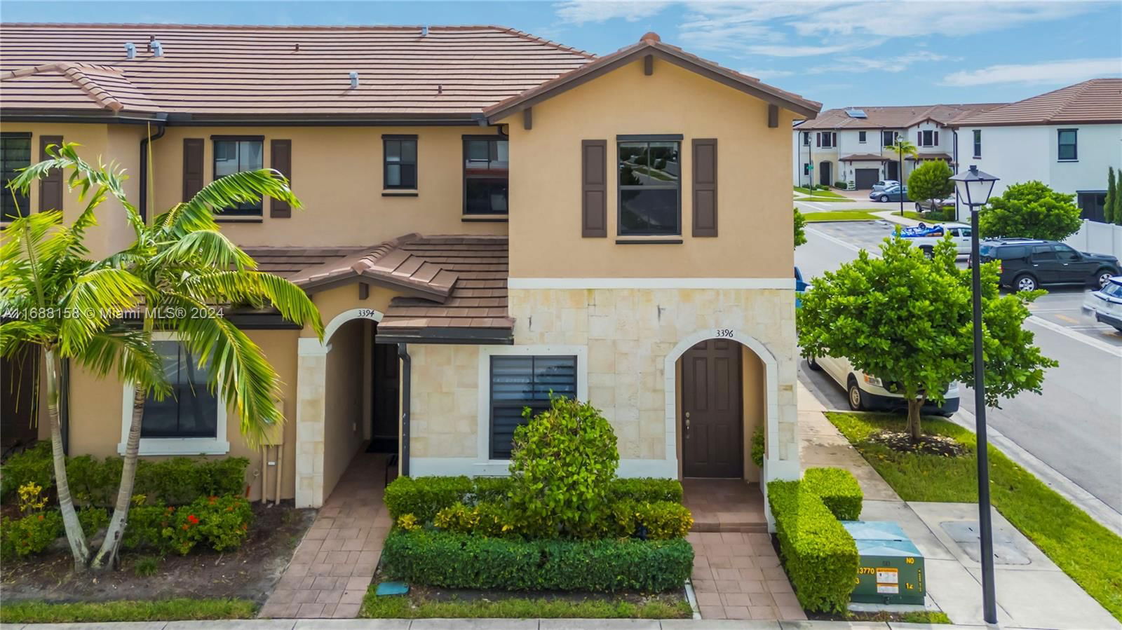 Real estate property located at 3396 106th Ter, Miami-Dade, AQUABELLA SECTION TWO, Hialeah, FL