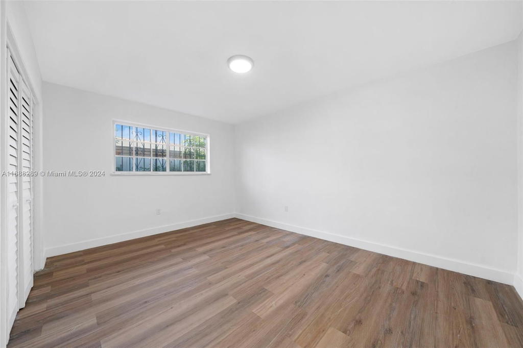 Real estate property located at 361 39th St, Miami-dade, Cobos Fronton Sub 2, Hialeah, FL