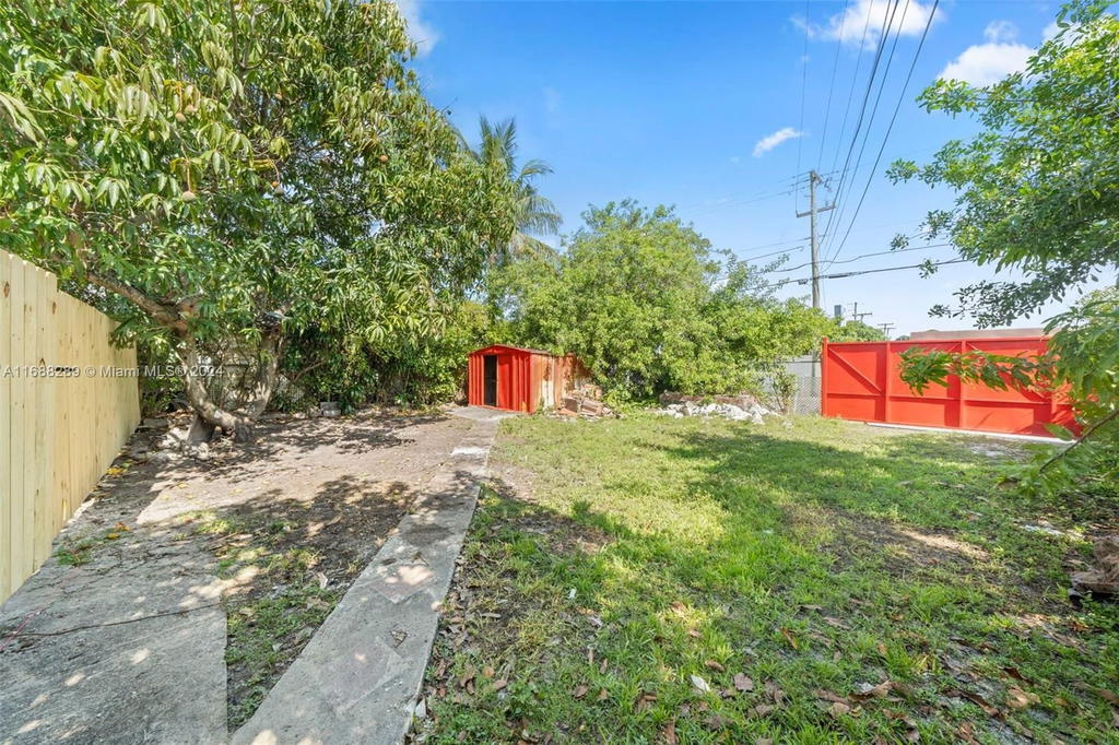 Real estate property located at 361 39th St, Miami-dade, Cobos Fronton Sub 2, Hialeah, FL