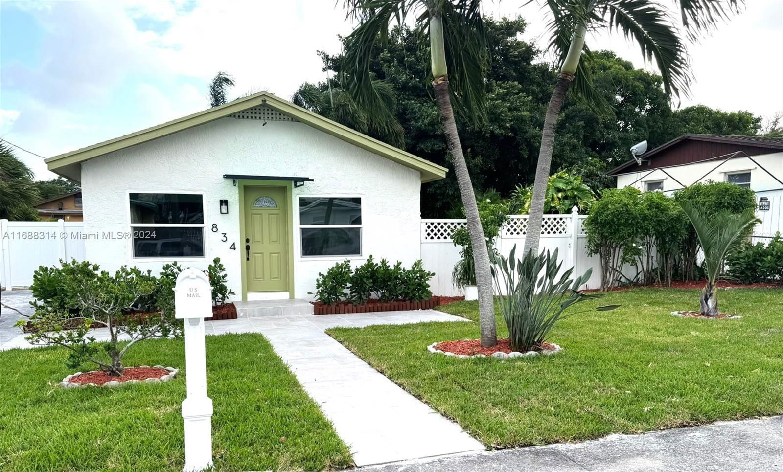 Real estate property located at 834 Kaye St, Palm Beach, LAKEVIEW RIDGE, West Palm Beach, FL