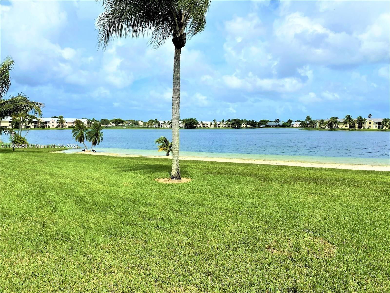 Real estate property located at 840 Independence Dr #840F, Miami-Dade, LAKESHORE CONDO #5, Homestead, FL