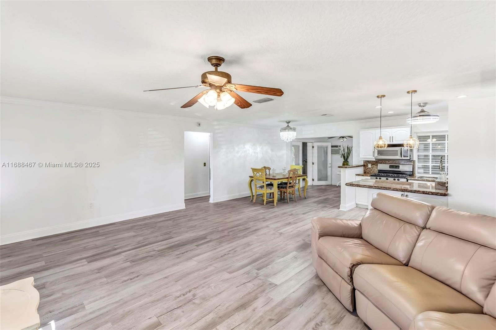 Real estate property located at 12211 29th St, Broward, Sunrise Golf Village Sec, Sunrise, FL
