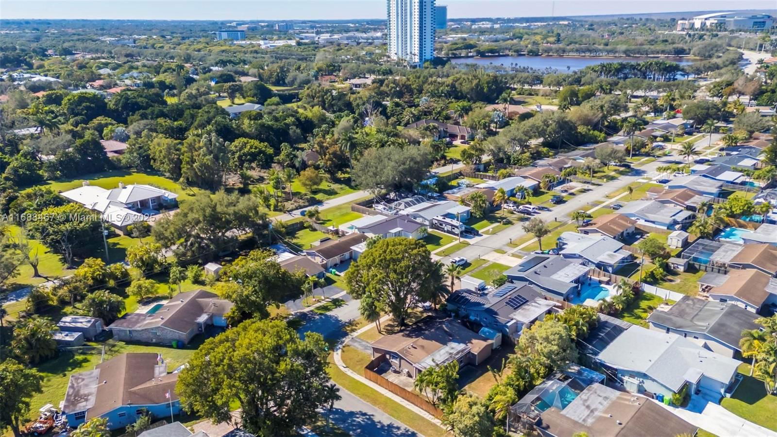 Real estate property located at 12211 29th St, Broward, Sunrise Golf Village Sec, Sunrise, FL