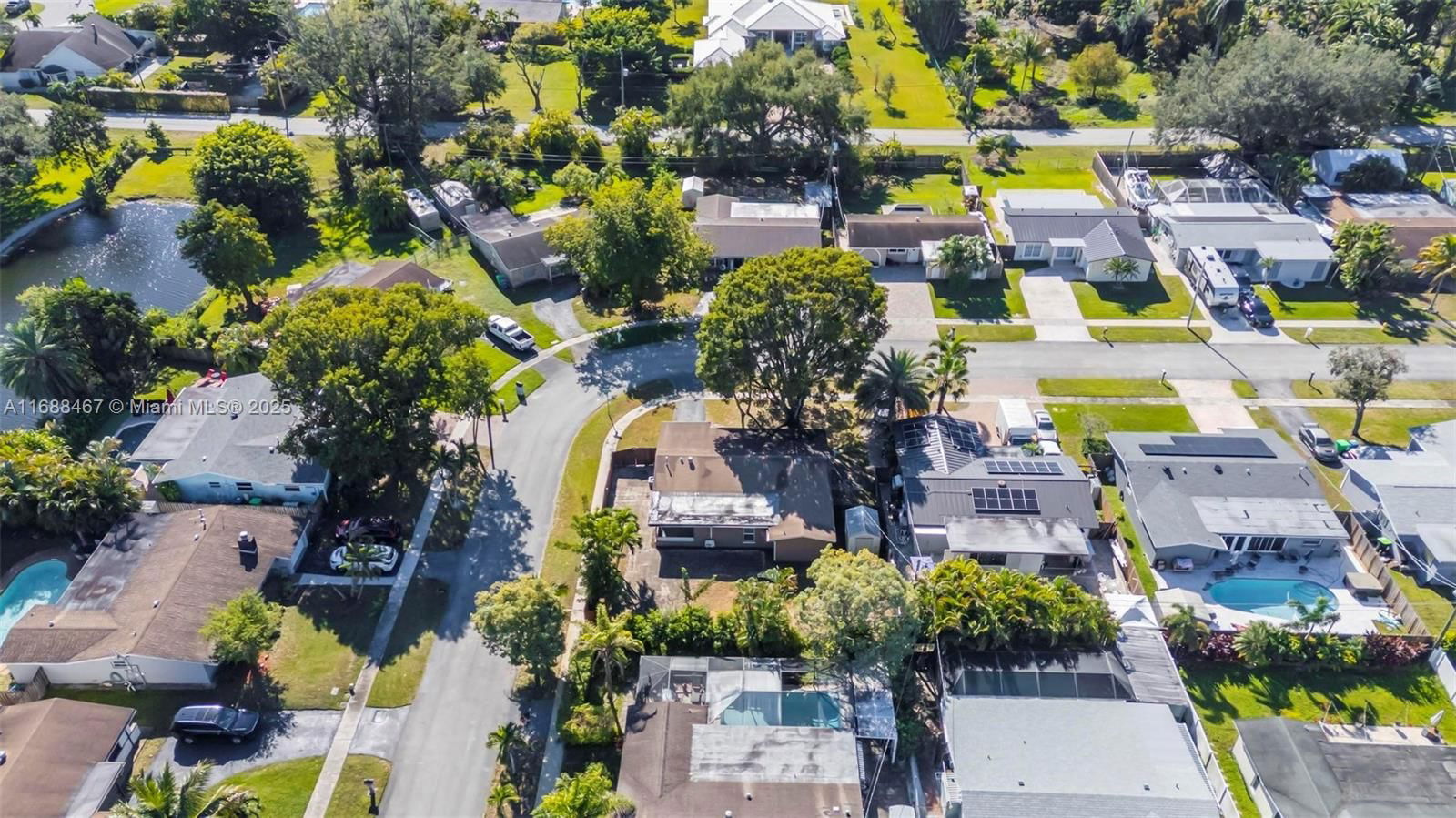 Real estate property located at 12211 29th St, Broward, Sunrise Golf Village Sec, Sunrise, FL