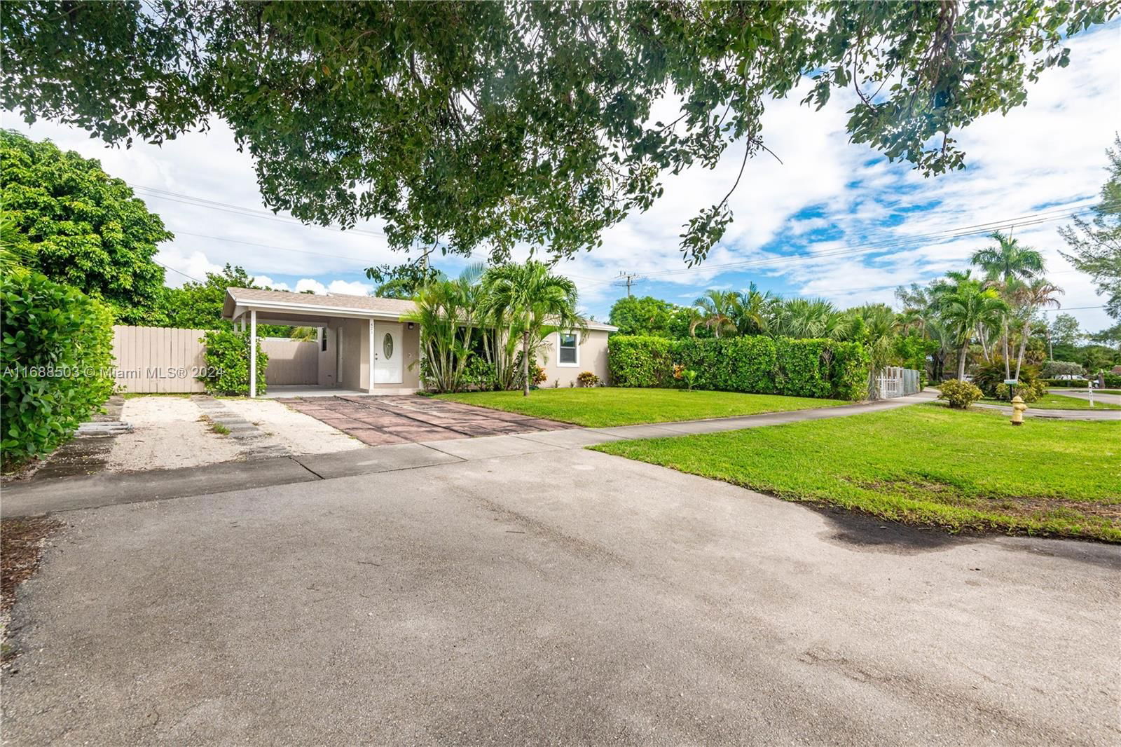 Real estate property located at 421 44th St, Broward, POMPANO BEACH HIGHLANDS 6, Deerfield Beach, FL