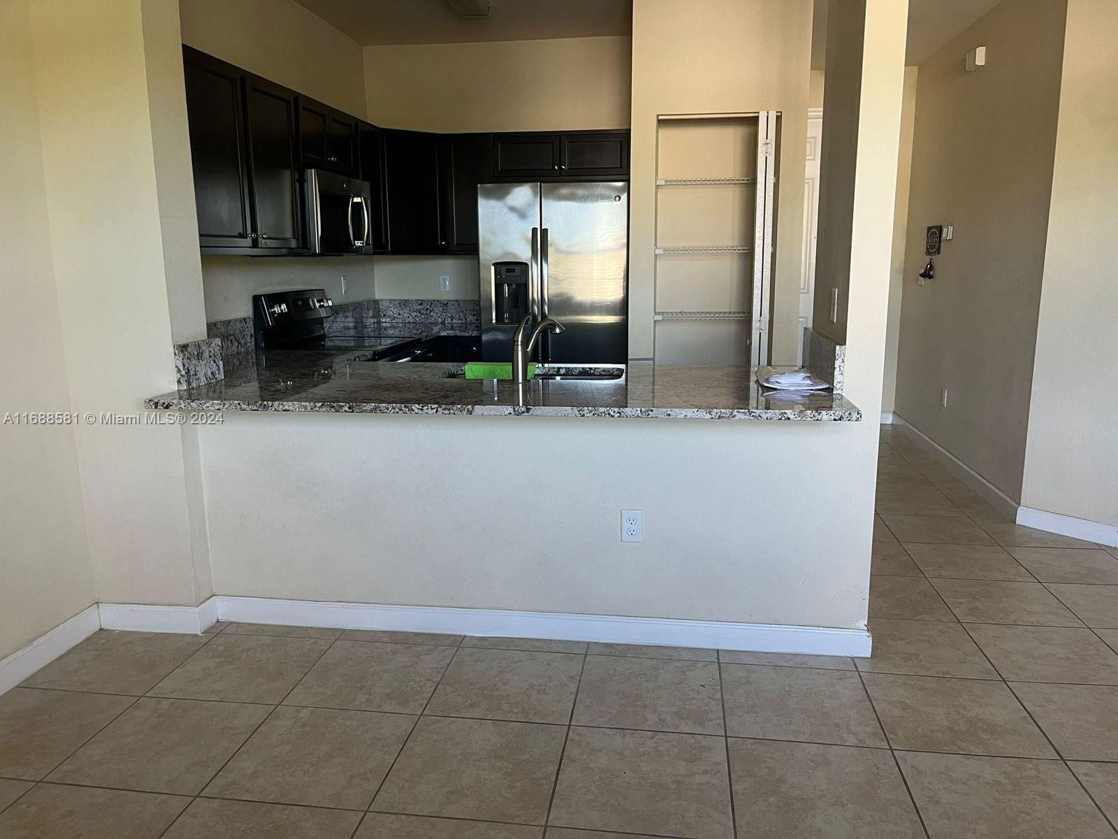 Real estate property located at 134 28th Ter #21, Miami-Dade, FIJI CONDO NO 1, Homestead, FL