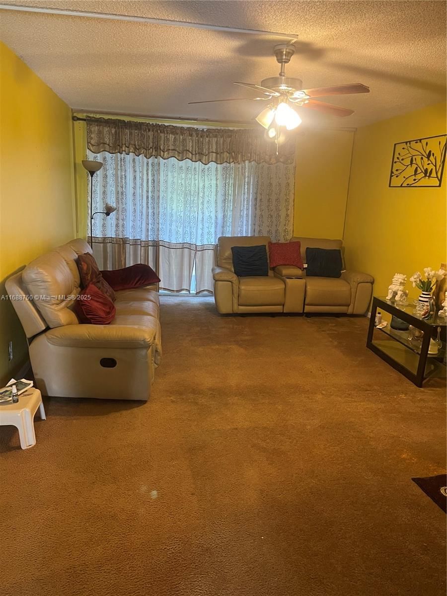 Real estate property located at 3161 47th Ter #301, Broward, Cypress Chase North No 3, Lauderdale Lakes, FL