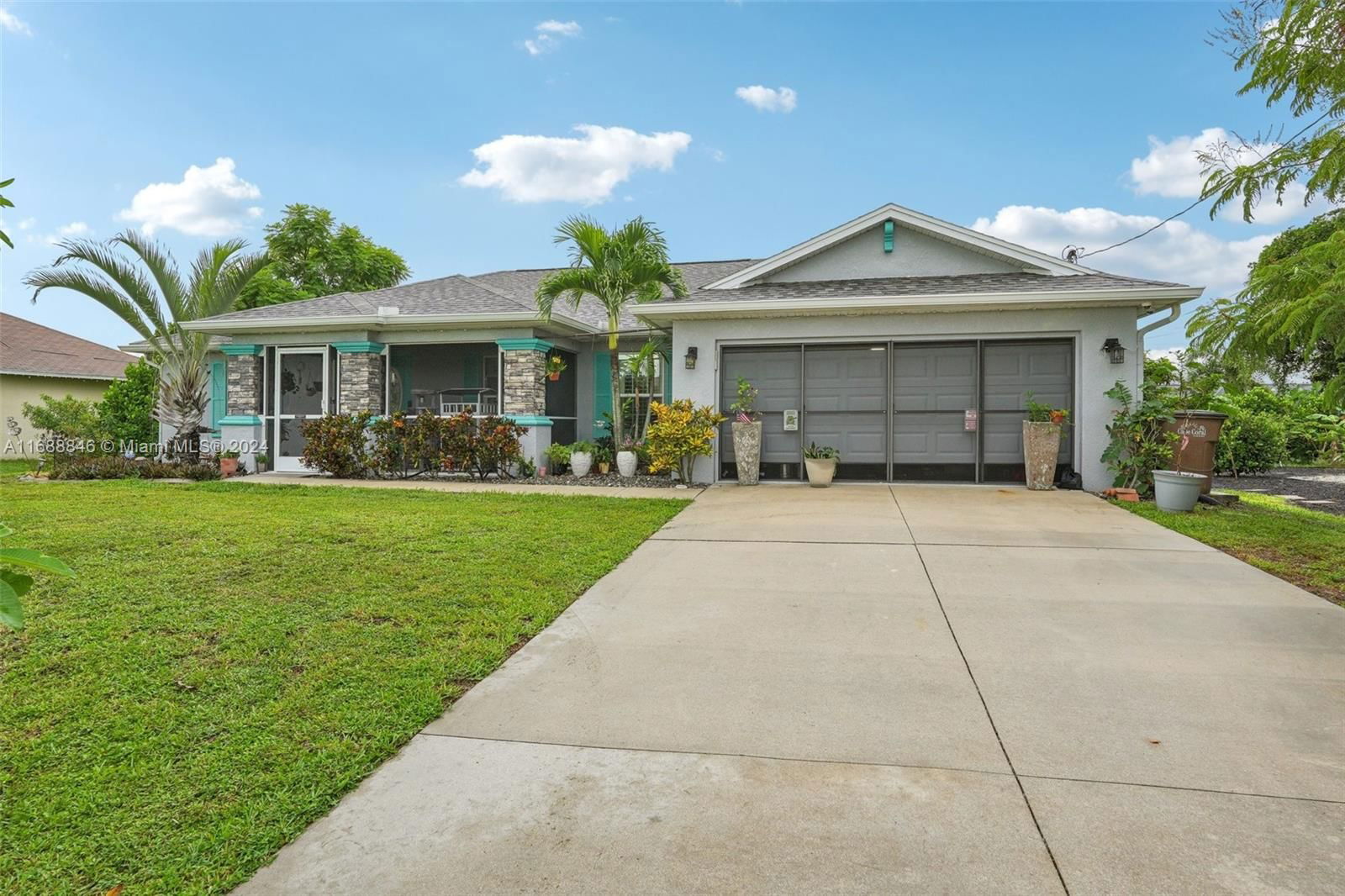 Real estate property located at 2300 25 st, Lee, Cape Coral, Cape Coral, FL