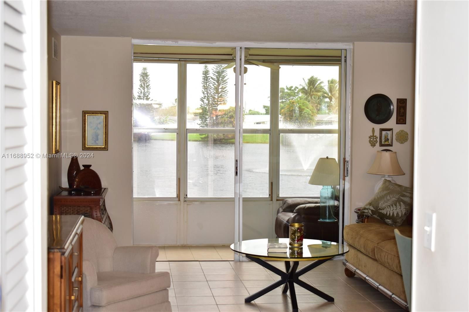 Real estate property located at 9440 Sunrise Lakes Blvd #103, Broward, SUNRISE LAKES 127 CONDO, Sunrise, FL