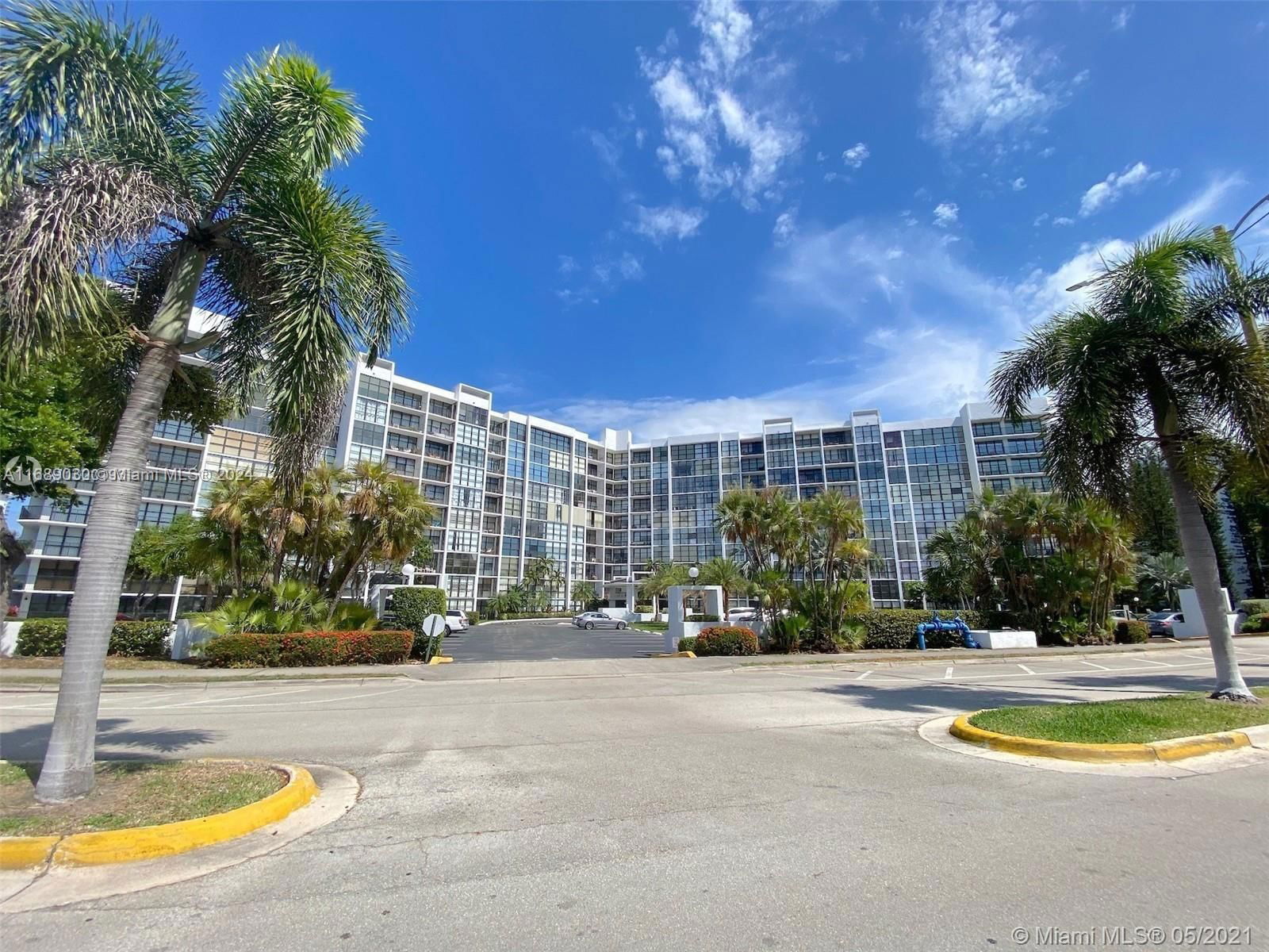 Real estate property located at 200 Leslie Dr #324, Broward, 200 LESLIE CONDO, Hallandale Beach, FL