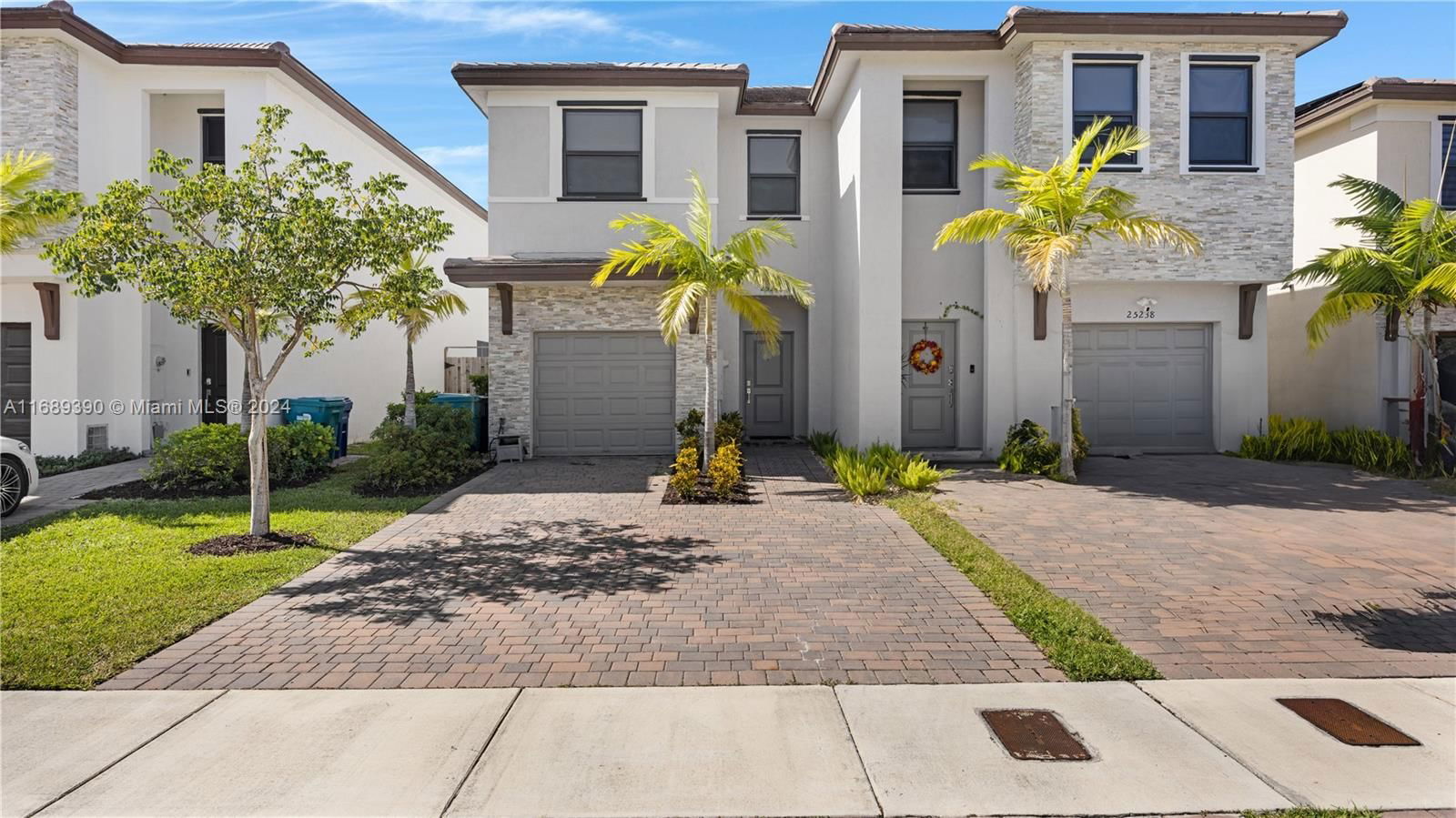 Real estate property located at 25246 107th Ct, Miami-Dade, ALLAPATTAH GDNS, Homestead, FL