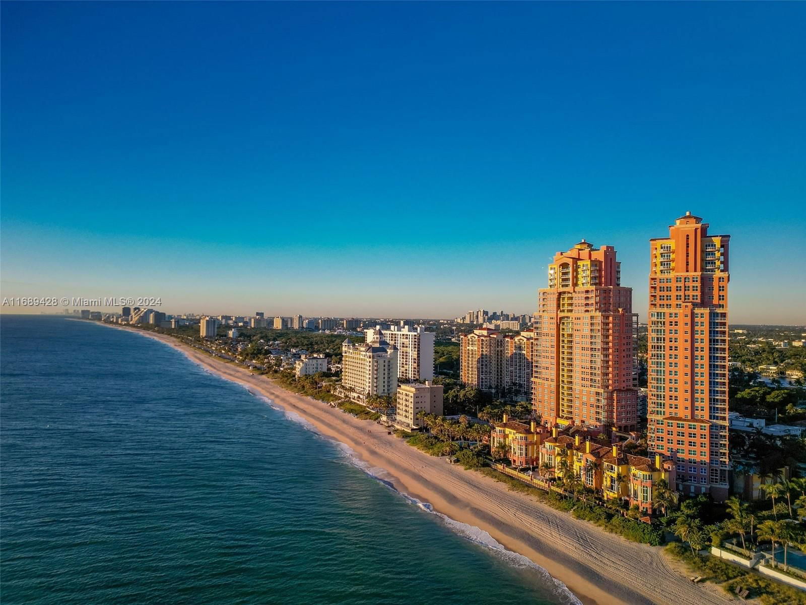 Real estate property located at 2100 Ocean Blvd #18D, Broward, PALMS TOWER ONE CONDO, Fort Lauderdale, FL