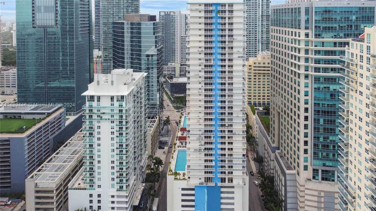 Real estate property located at 1200 Brickell Bay Dr #2217, Miami-Dade, THE CLUB AT BRICKELL BAY, Miami, FL