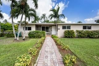 Real estate property located at 9755 73rd St, Miami-Dade, HEFTLER HOMES SUNSET PARK, Miami, FL