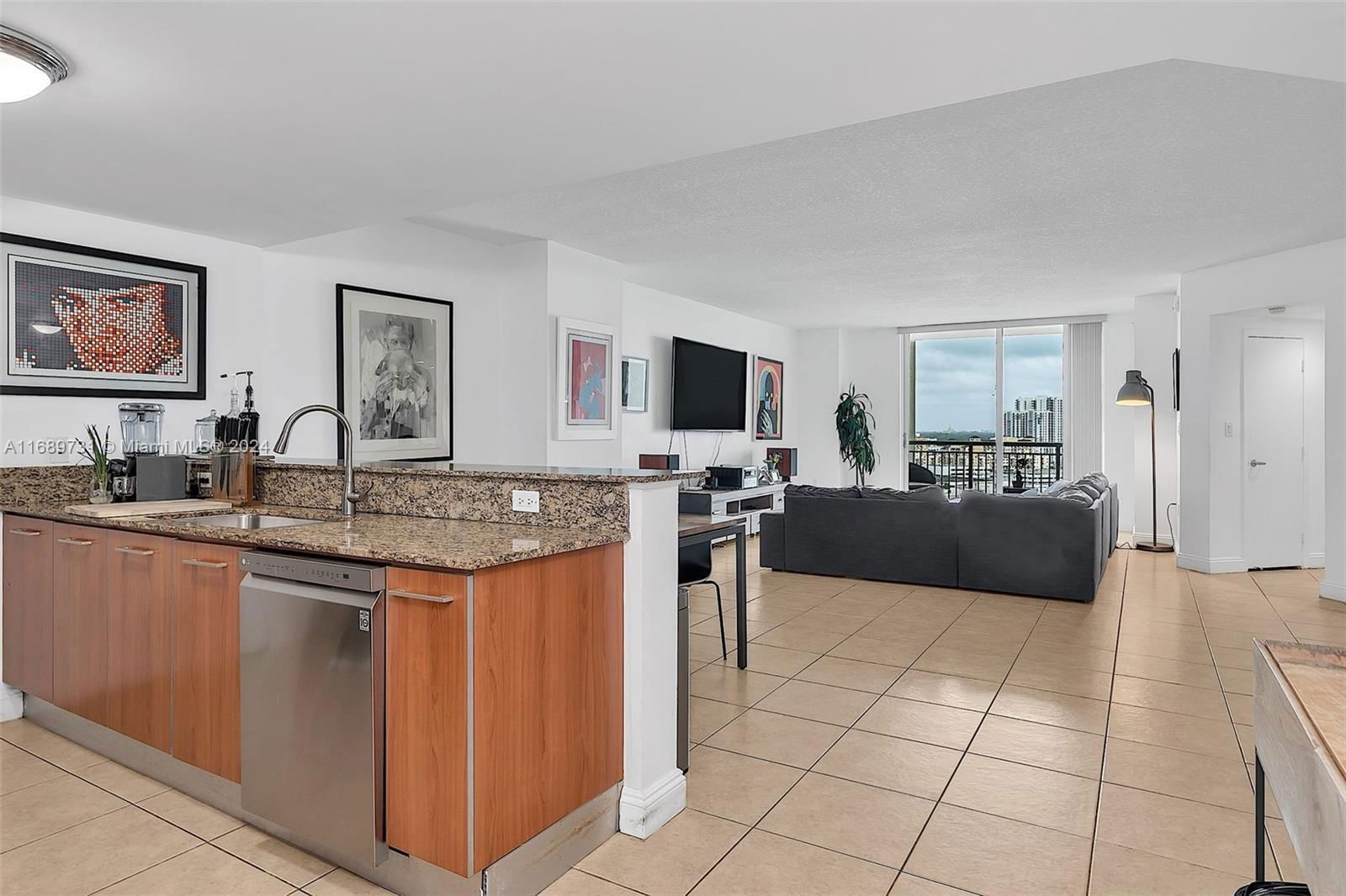 Real estate property located at 9066 73rd Ct #1405, Miami-Dade, METROPOLIS II AT DADELAND, Miami, FL