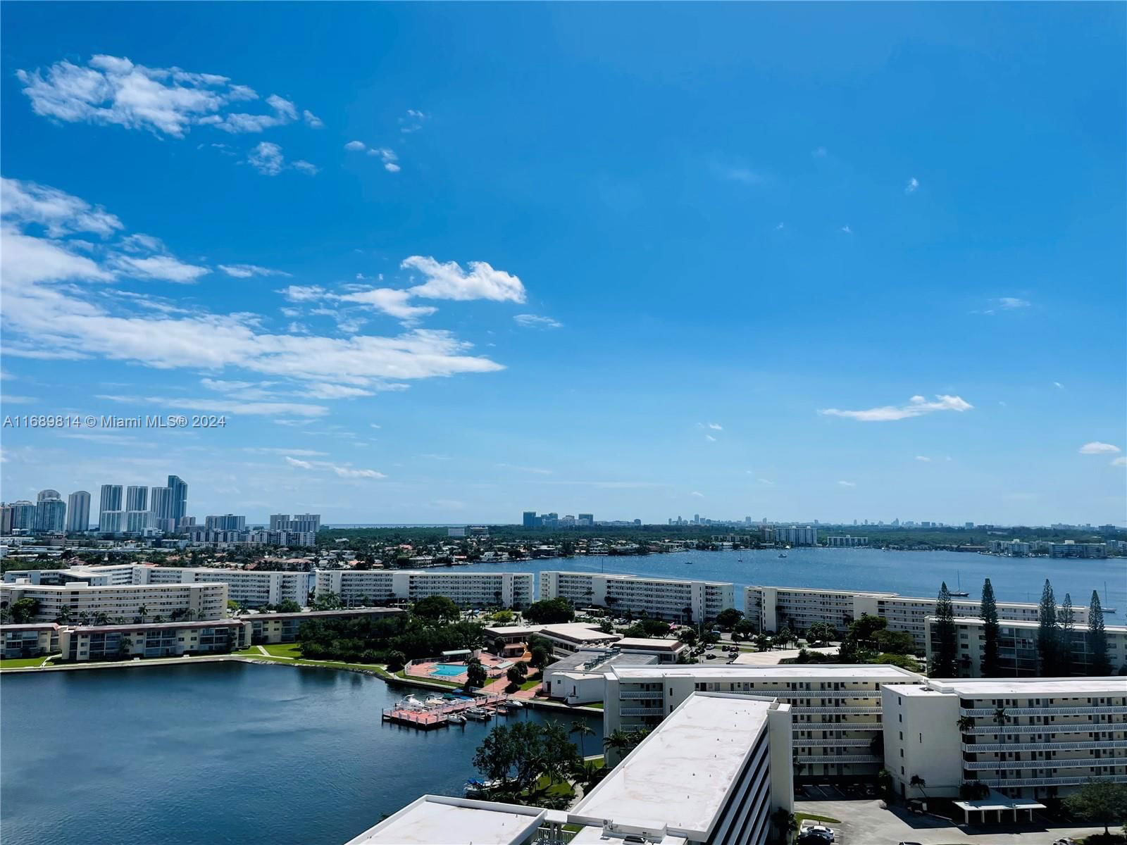 Real estate property located at 18041 Biscayne Blvd #1701, Miami-Dade, DEL PRADO MARINA, Aventura, FL