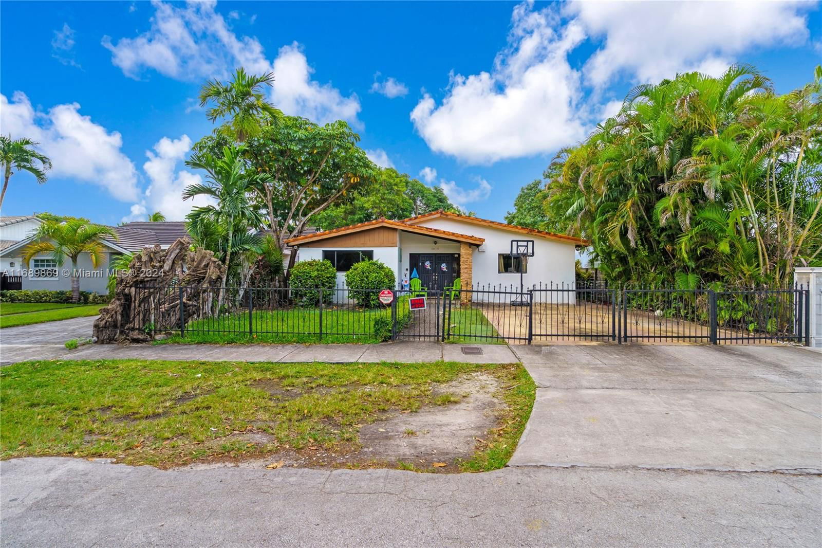 Real estate property located at 4430 11th St, Miami-Dade, TRAIL PARK, Coral Gables, FL