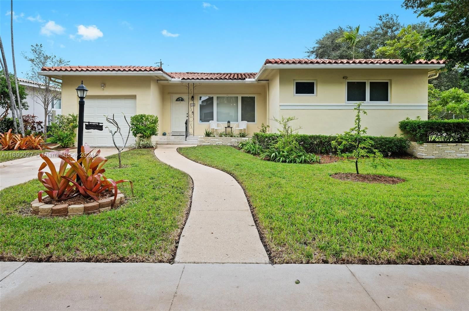 Real estate property located at 1103 Robin Ave, Miami-Dade, PELHAM ESTATES, Miami Springs, FL