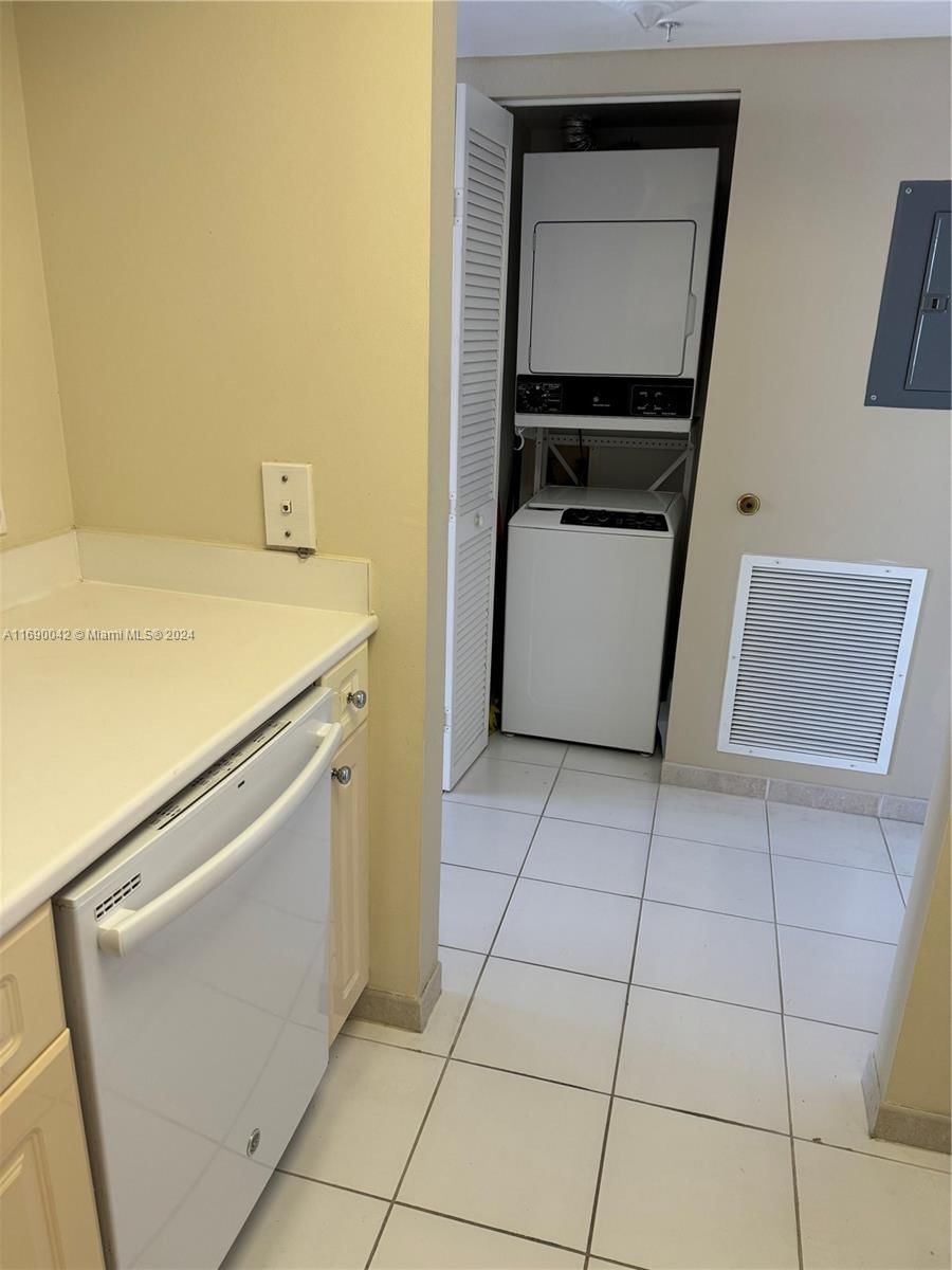 Real estate property located at , Miami-dade, Sunset Harbour South Cond, Miami Beach, FL