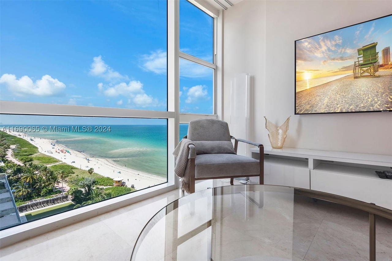 Real estate property located at 6801 Collins Ave #1203, Miami-dade, Central Carillon Beach Co, Miami Beach, FL