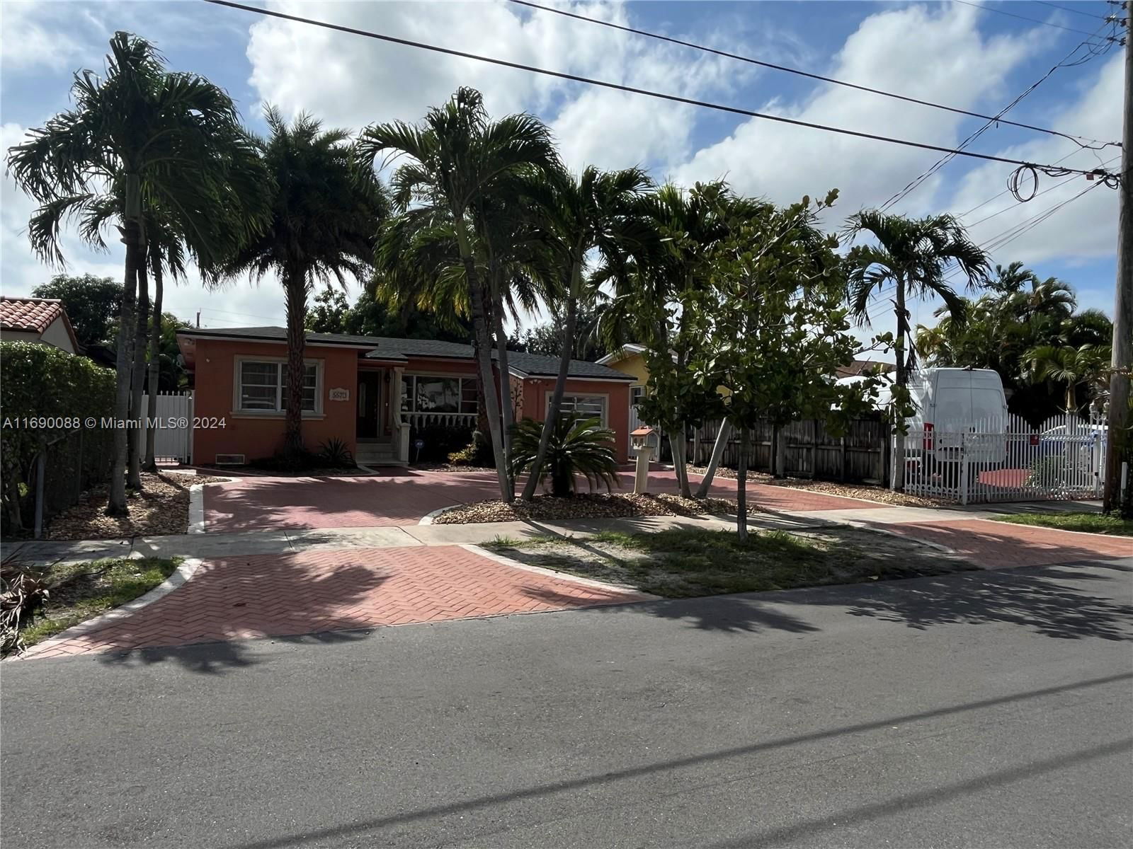 Real estate property located at 5570 3rd St, Miami-Dade, FLAGLER TERRACE AMD, Miami, FL