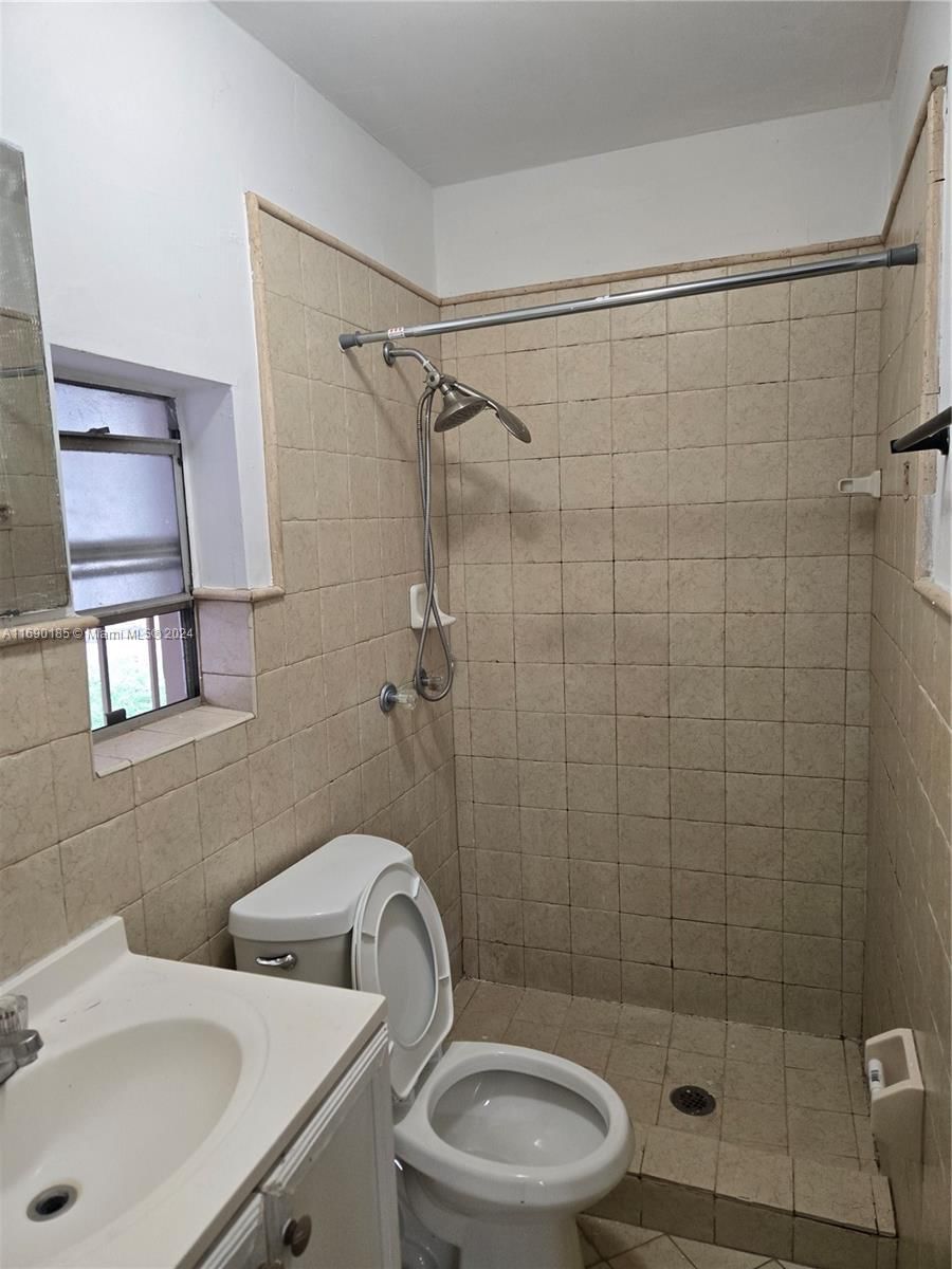Real estate property located at 961 32nd St, Miami-dade, Hialeah 13th Addn Amd Pl, Hialeah, FL