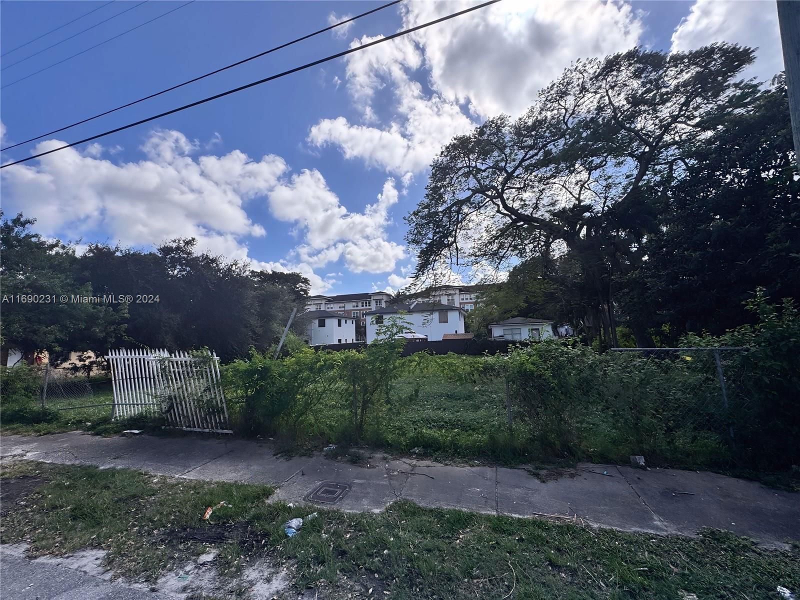 Real estate property located at 2780 44th St, Miami-Dade, ROOSEVELT PARK, Miami, FL