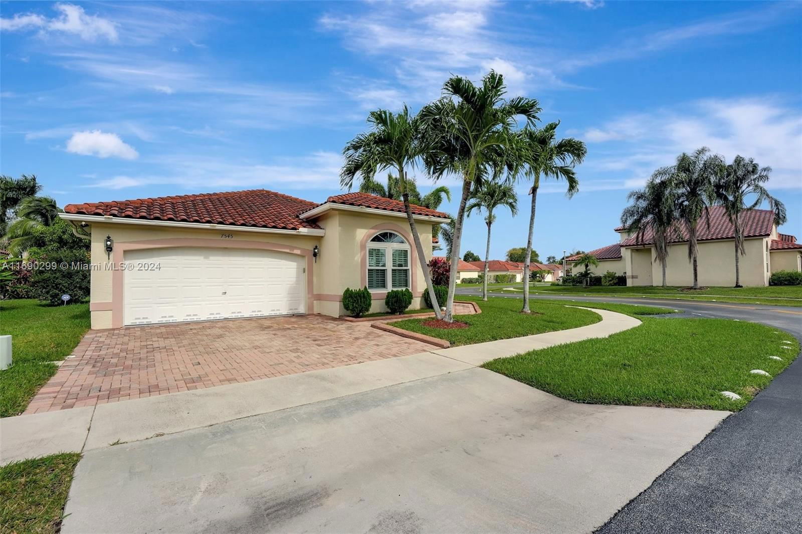 Real estate property located at 7545 Parkside Ln, Broward, GATEWAY MILE, Margate, FL