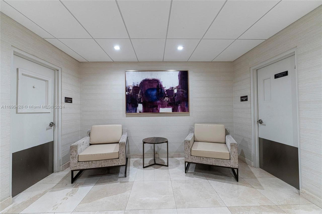 Real estate property located at 20225 34th Ct #1711, Miami-dade, Delvista Towers Condo, Aventura, FL