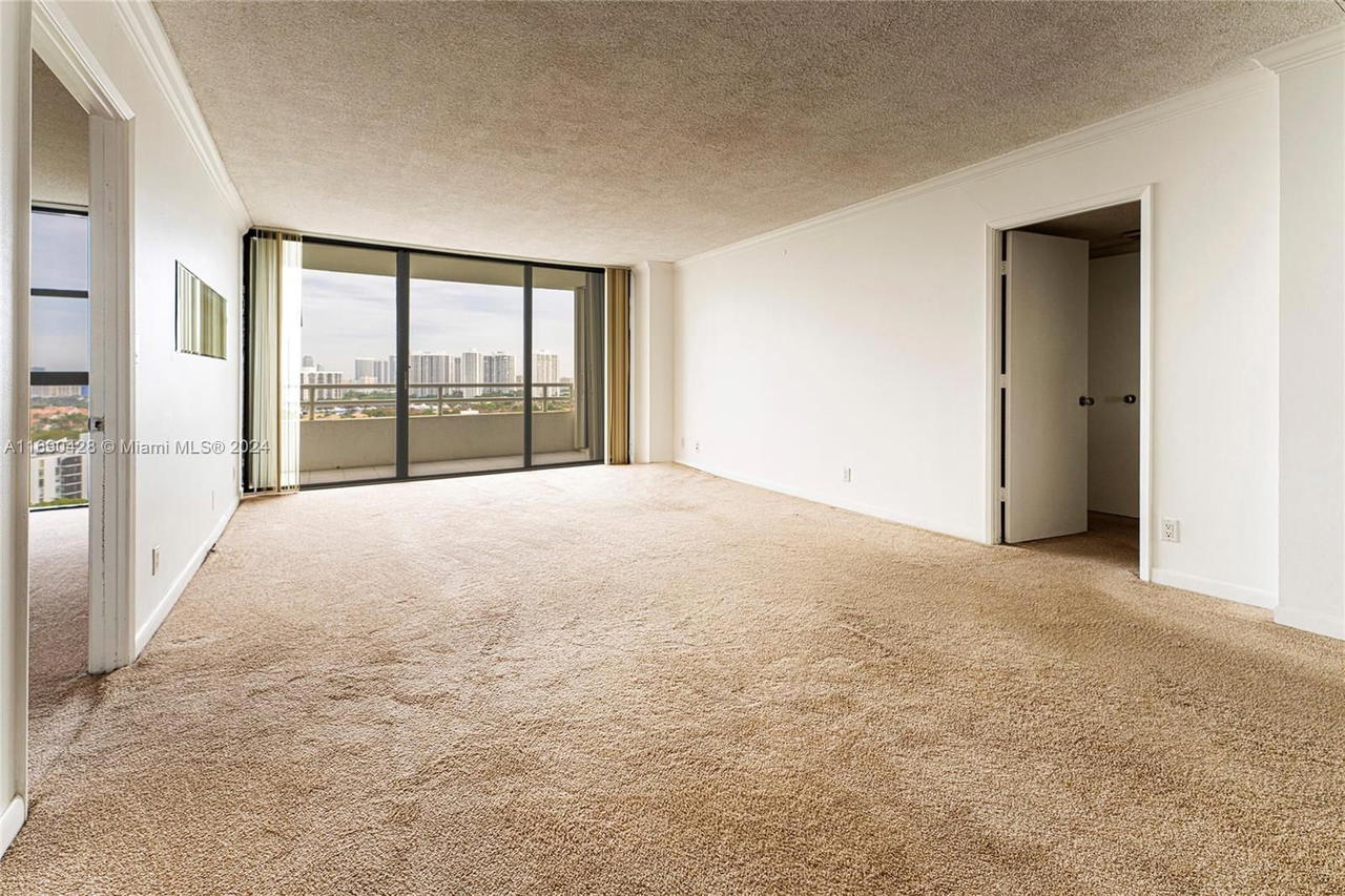 Real estate property located at 20225 34th Ct #1711, Miami-dade, Delvista Towers Condo, Aventura, FL