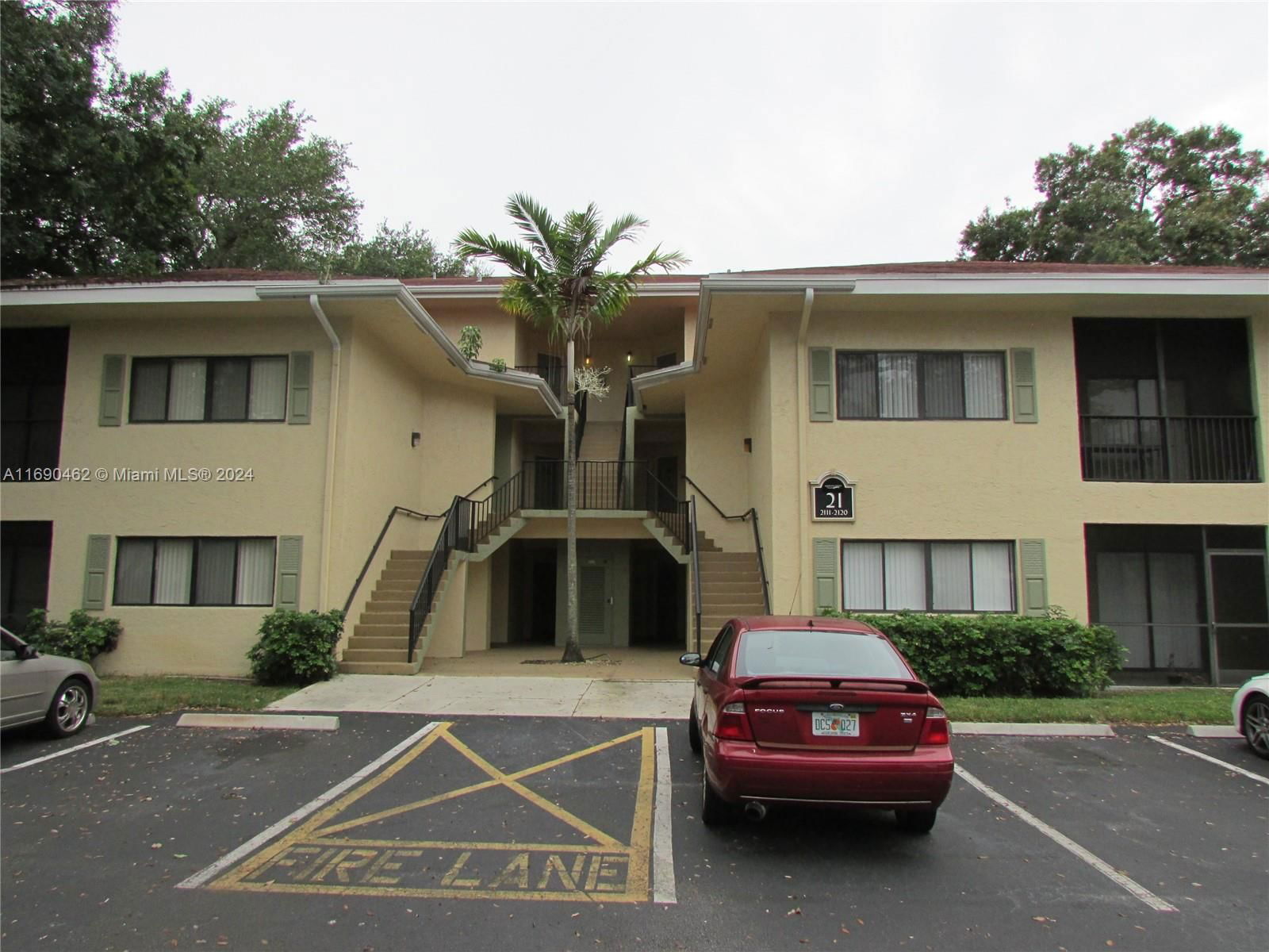 Real estate property located at 2550 18th Ter #2112, Broward, MARINA OAKS CONDO, Fort Lauderdale, FL