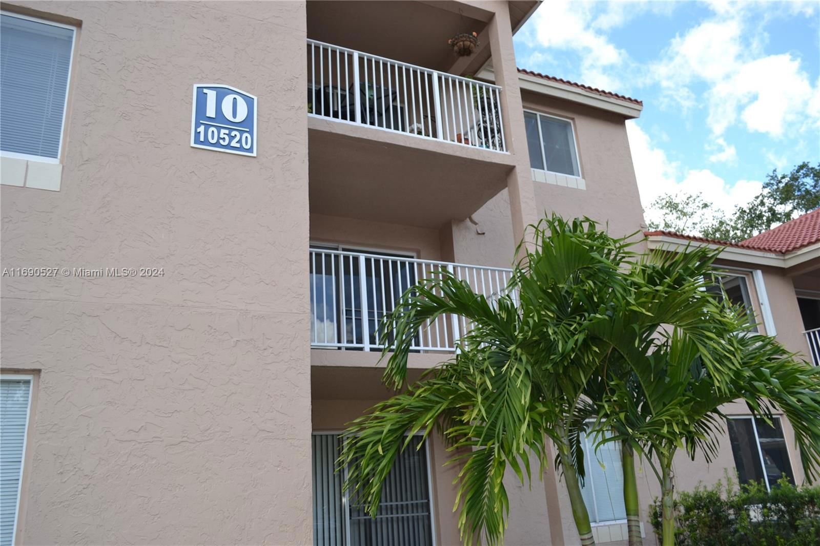 Real estate property located at 10520 158th Ct #205, Miami-Dade, ROYAL PALM PLACE, Miami, FL