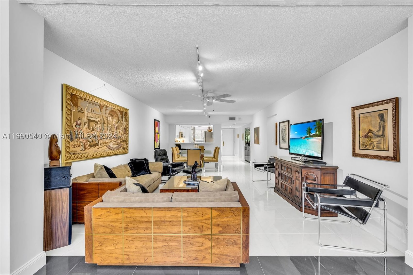 Real estate property located at 6320 Boca Del Mar Dr #207, Palm Beach, Glens Condo, Boca Raton, FL