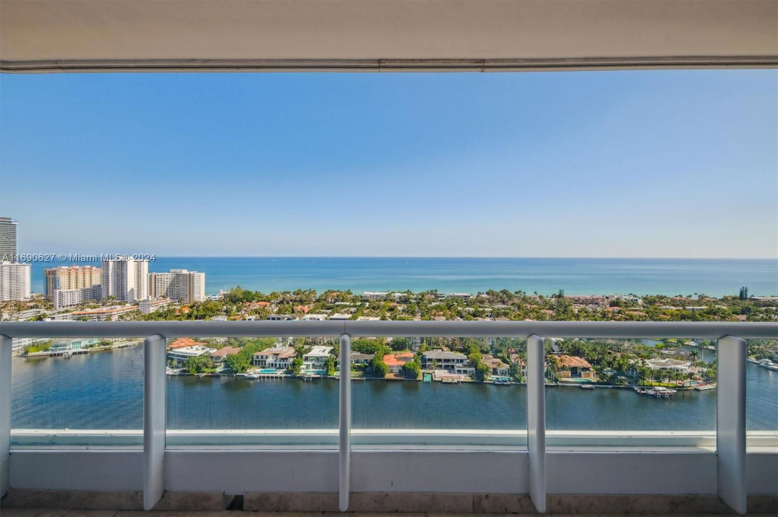 Real estate property located at 21150 Point Pl #2806, Miami-Dade, ATLANTIC II AT THE POINT, Aventura, FL