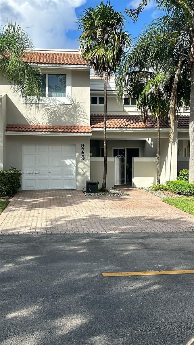 Real estate property located at , Miami-Dade, DORAL CHASE 1ST ADDN AMEN, Doral, FL