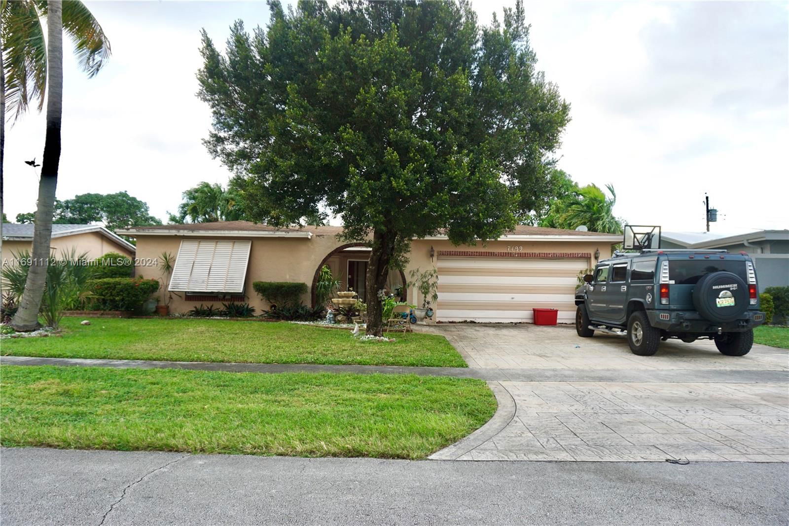 Real estate property located at 7199 21st Ct, Broward, SUNRISE GOLF VILLAGE FIRS, Sunrise, FL