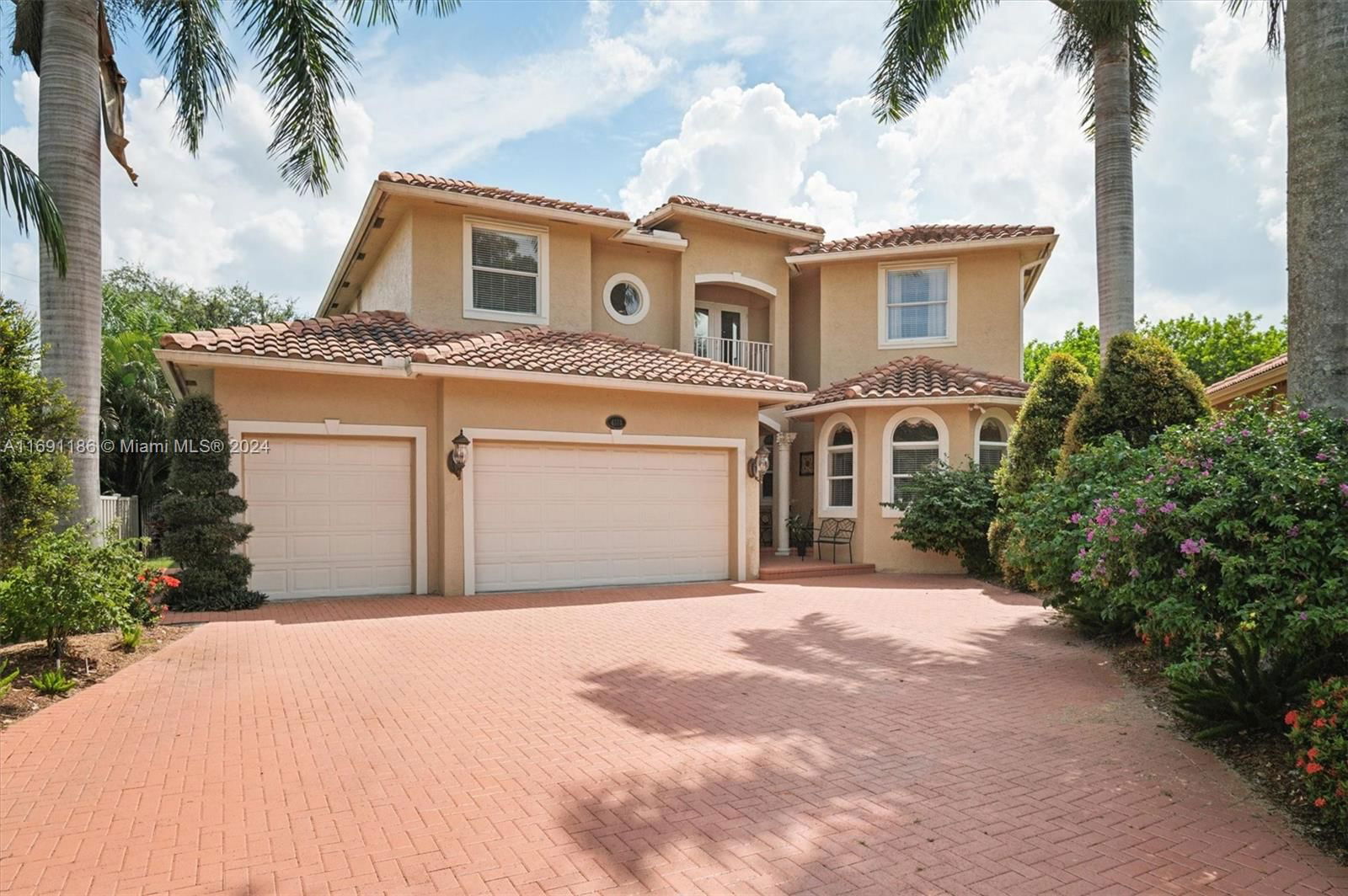 Real estate property located at 4513 67th Ave, Broward, TURTLE RUN, Coral Springs, FL