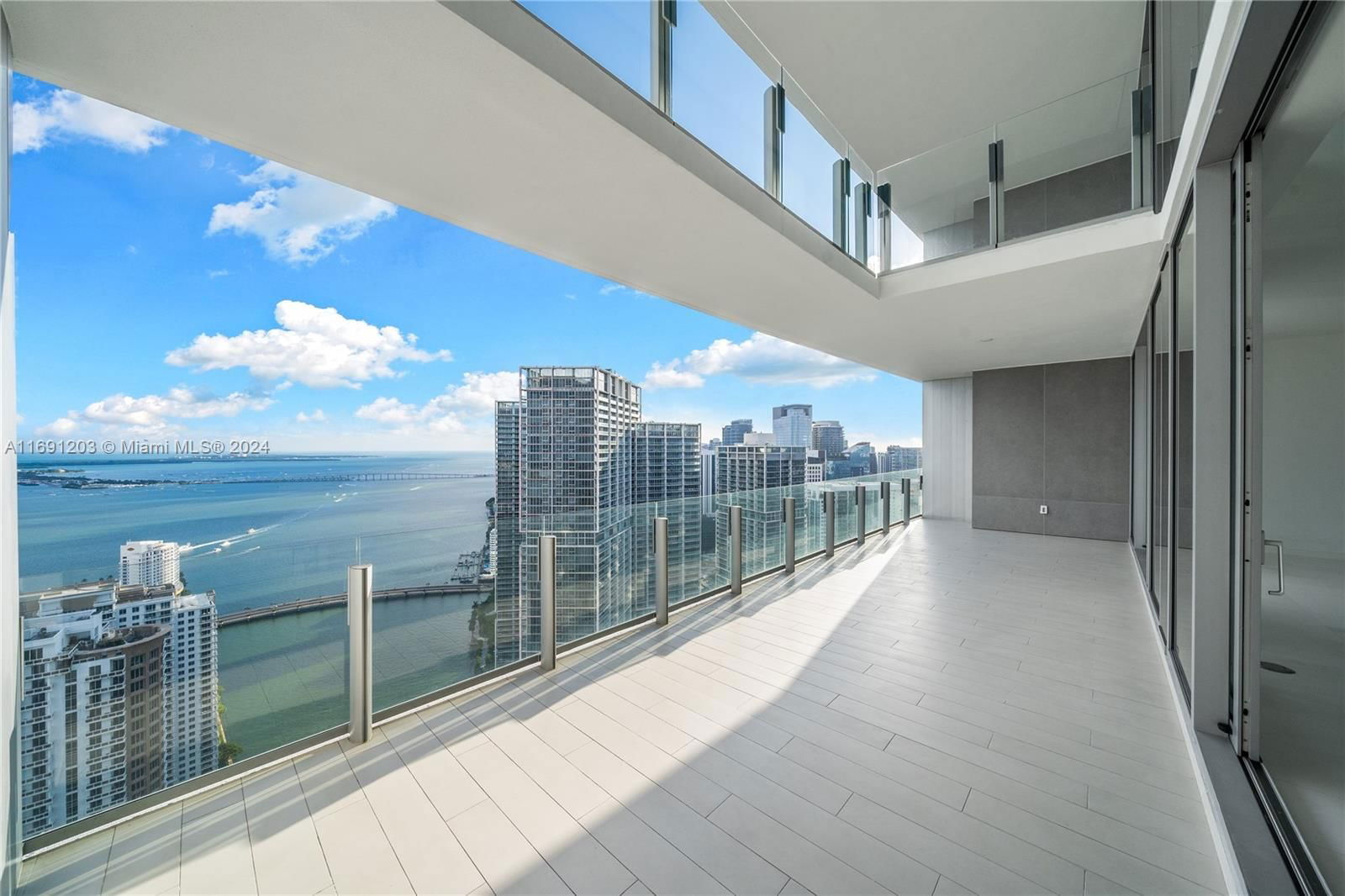 Real estate property located at 300 Biscayne Blvd Way #4802 DUPLEX, Miami-Dade, Aston Martin Residences, Miami, FL