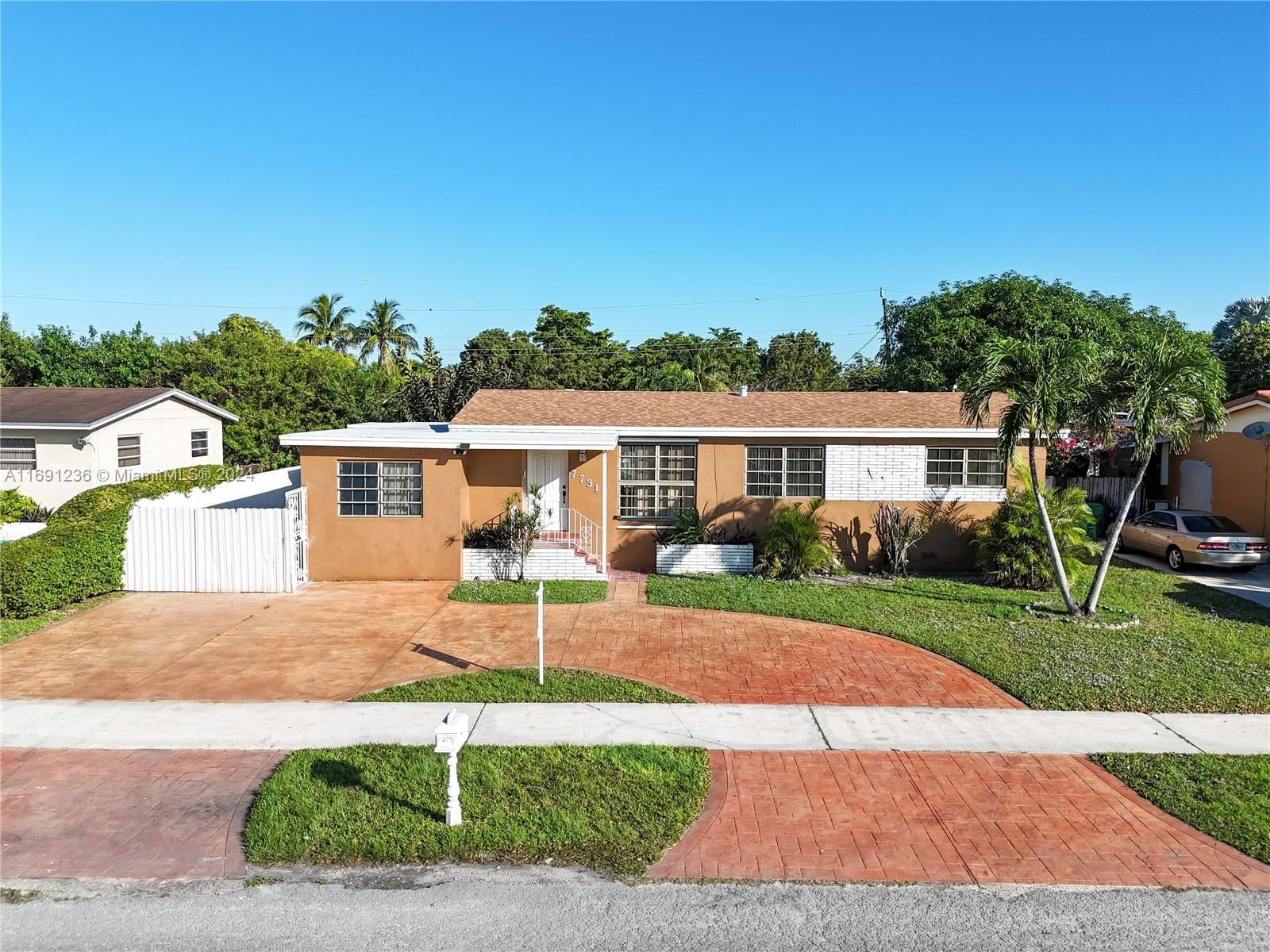 Real estate property located at 7731 19th St, Miami-Dade, CORAL WAY PLAZA, Miami, FL