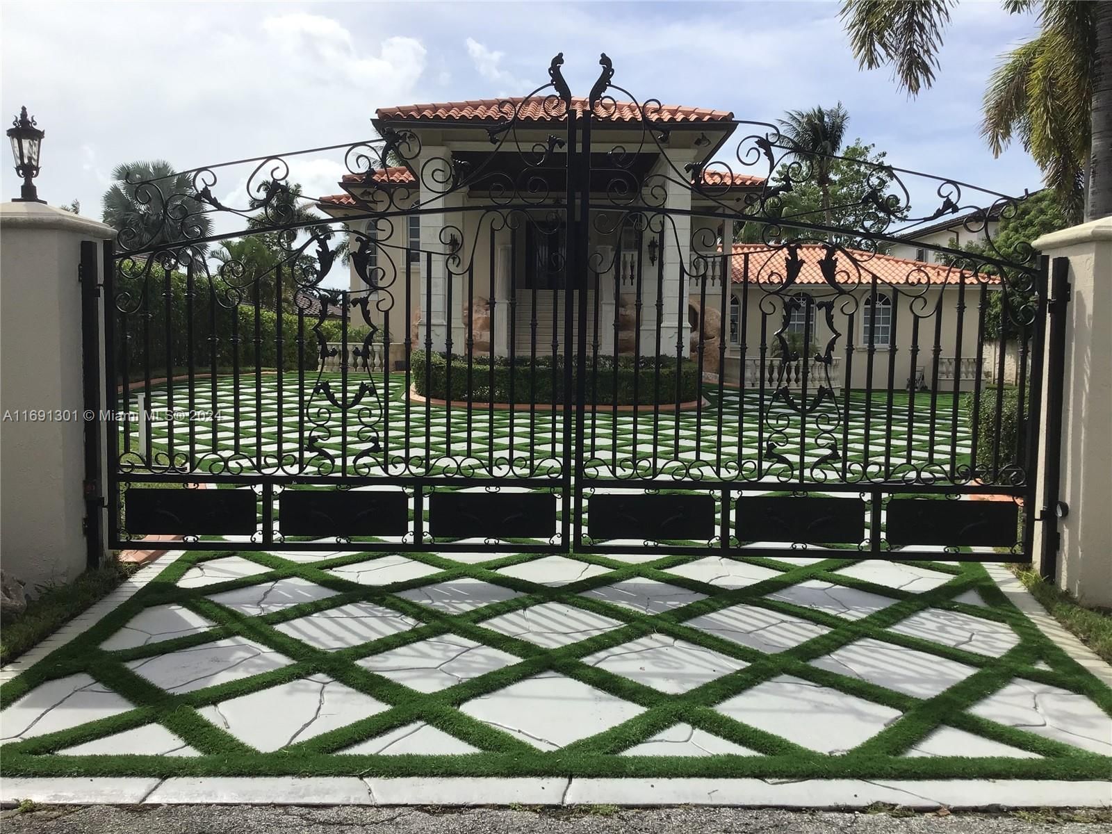 Real estate property located at 13460 32nd ST, Miami-dade, Jg Head Farms Sub, Kendall, FL