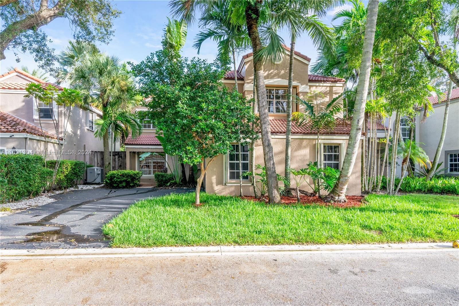 Real estate property located at 10321 11th Ct, Broward, BRIDGEWATER AT PLANTATION, Plantation, FL