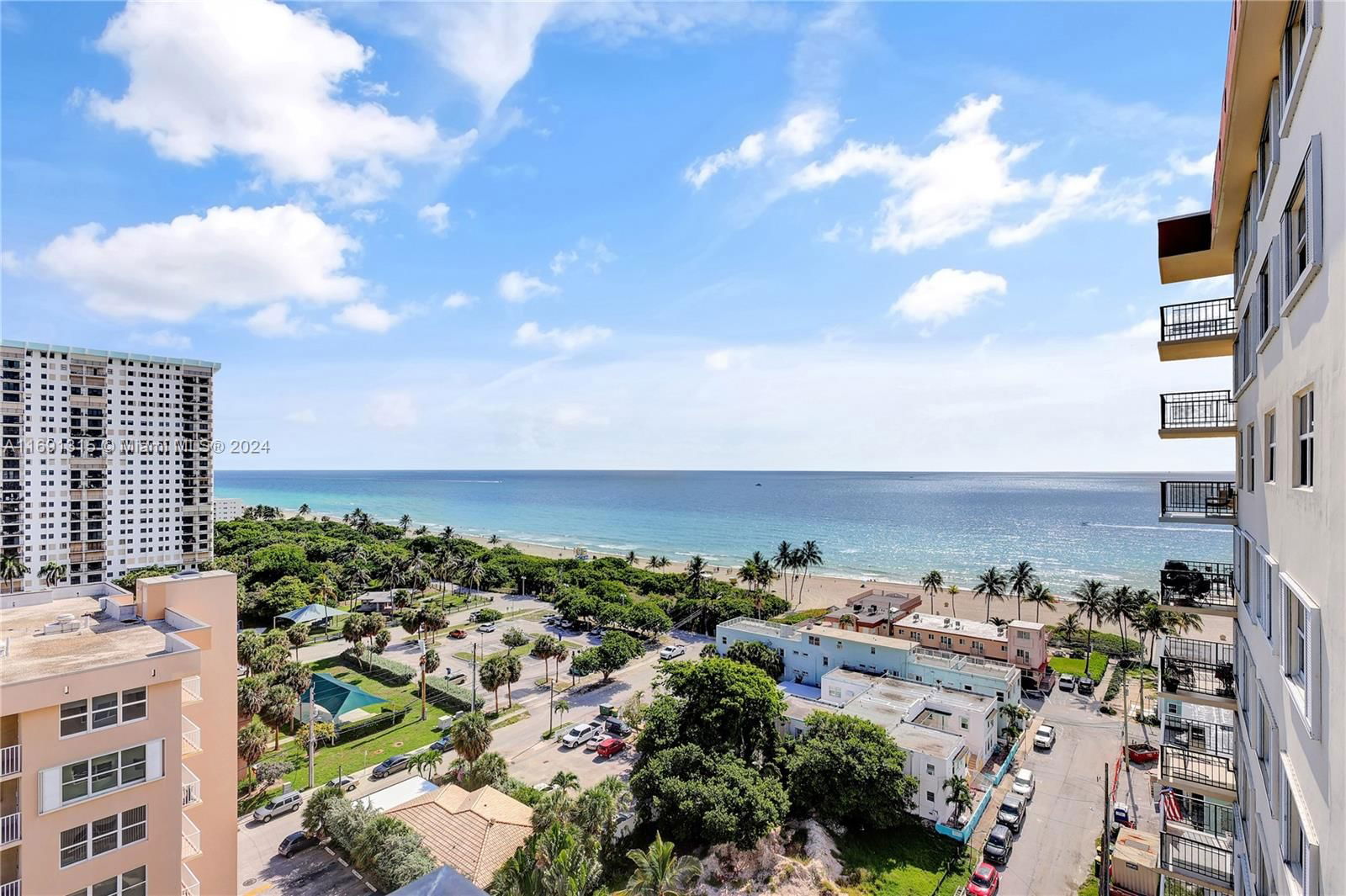 Real estate property located at 1501 Ocean Dr #1502, Broward, OXFORD TOWERS CONDO, Hollywood, FL