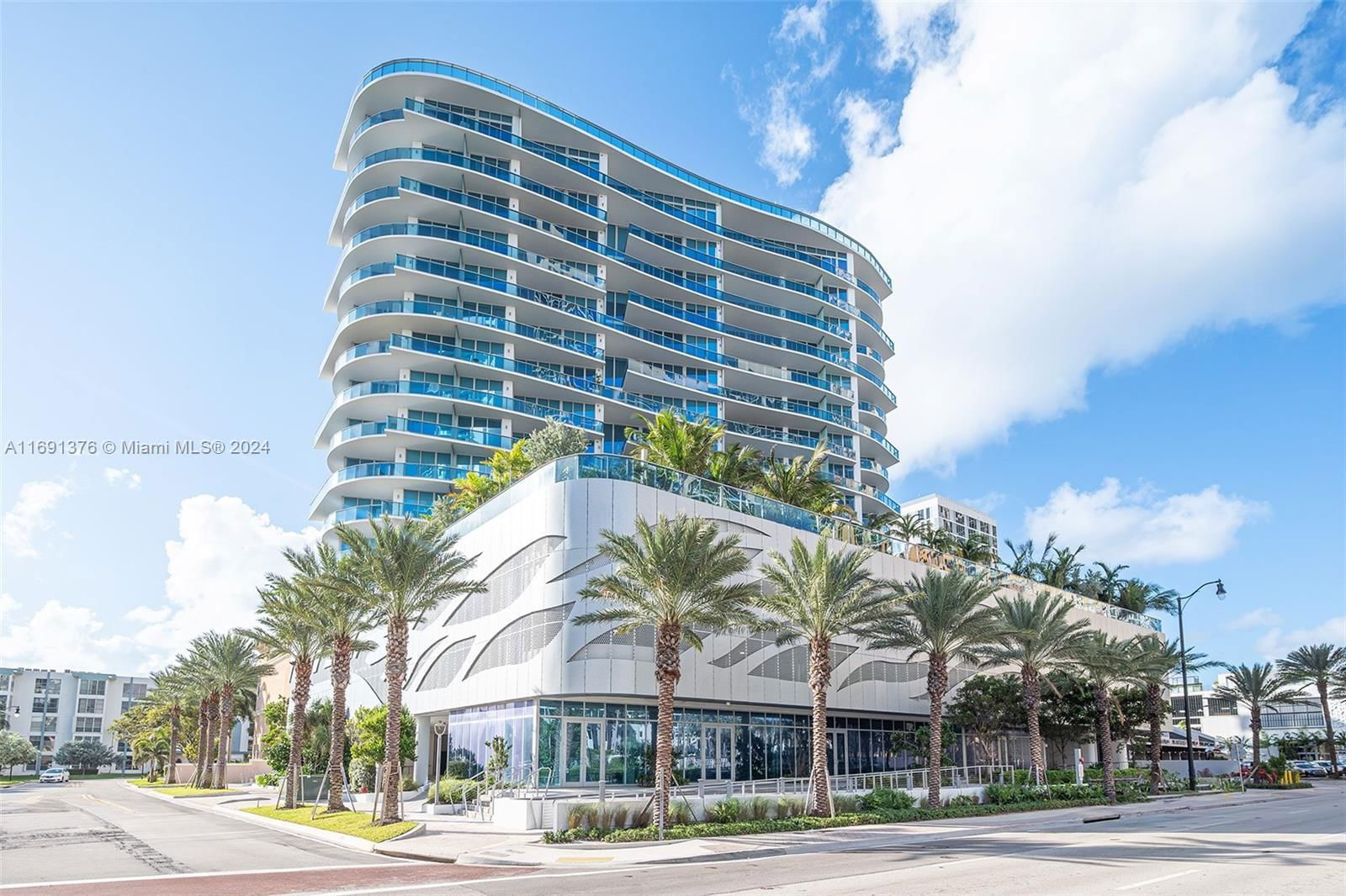 Real estate property located at 17550 Collins Ave #501, Miami-Dade, Aurora, Sunny Isles Beach, FL