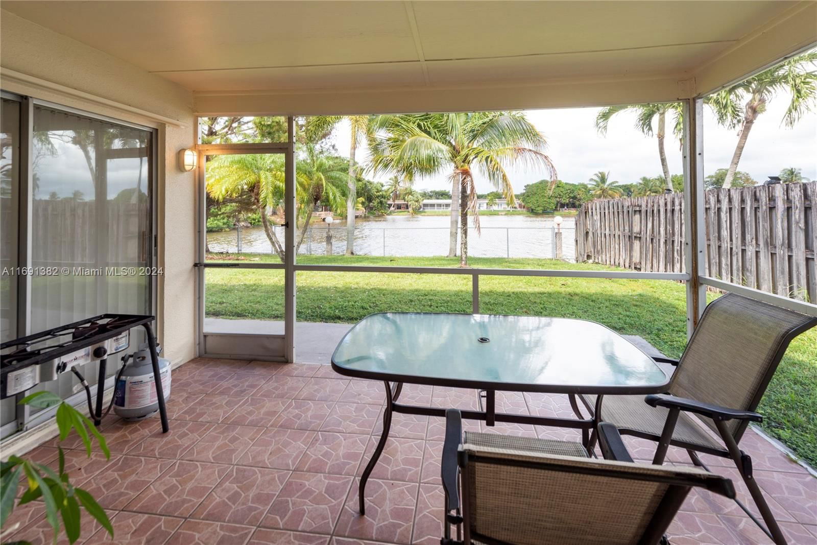 Real estate property located at 12021 31st Pl, Broward, SUNRISE GOLF VILLAGE SEC, Sunrise, FL