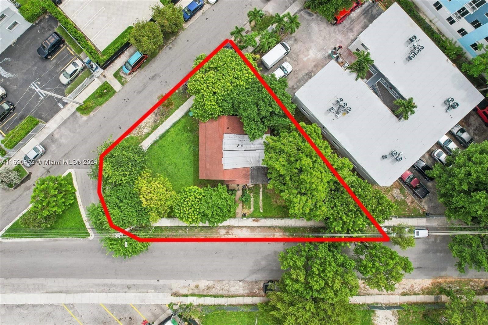 Real estate property located at 1745 15th St Rd, Miami-Dade, BRADDOCK SUB NO 4, Miami, FL