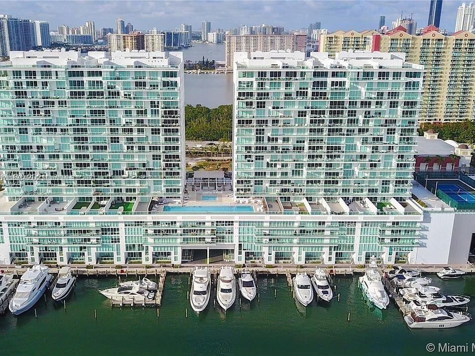 Real estate property located at 400 Sunny Isles Blvd #916, Miami-Dade, 400 SUNNY ISLES CONDO EAS, Sunny Isles Beach, FL