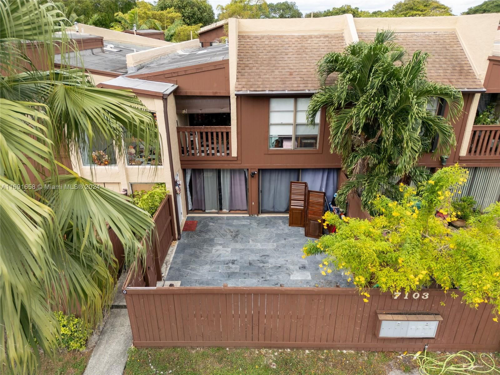 Real estate property located at 7103 115th Pl D-26, Miami-Dade, SNAPPER VILLAGE PH 2 SEC, Miami, FL