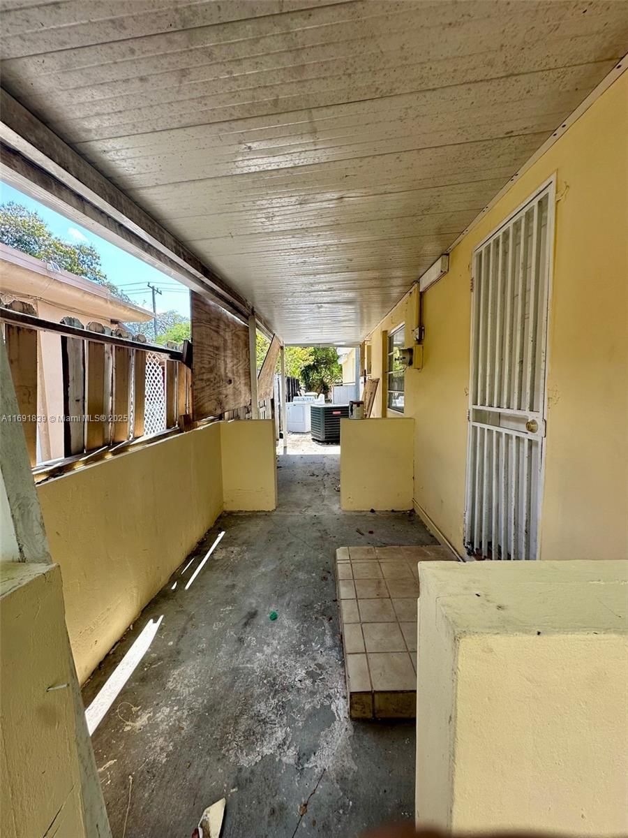 Real estate property located at 800 129th St, Miami-dade, Elbaroda Grove, North Miami, FL