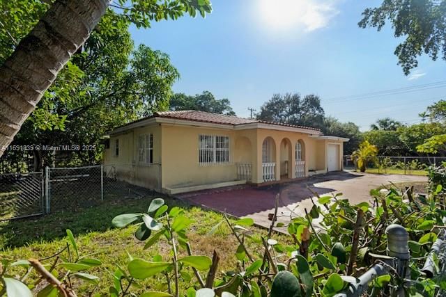 Real estate property located at 800 129th St, Miami-dade, Elbaroda Grove, North Miami, FL