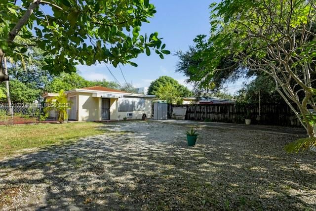 Real estate property located at 800 129th St, Miami-dade, Elbaroda Grove, North Miami, FL